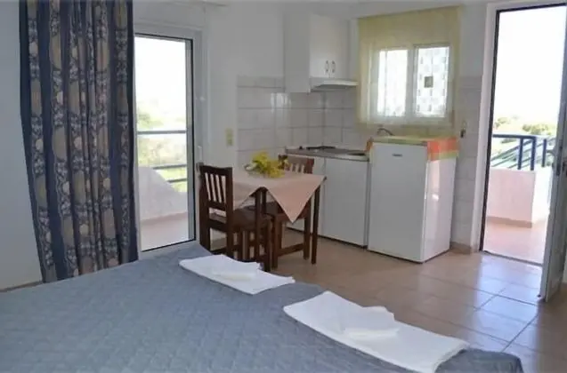 Apart Daire, 1 Yatak Odası, Balkon, Bahçe Manzaralı