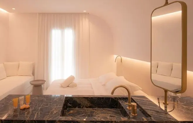 White Suite