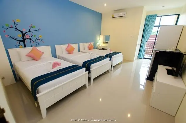 Triple Room