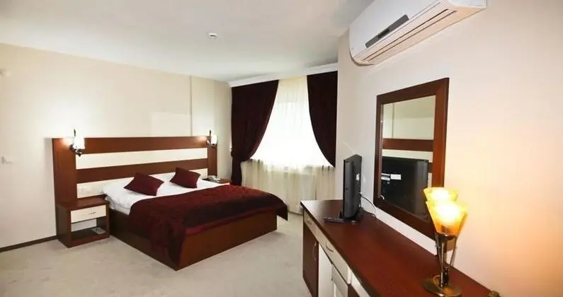 Standart Oda, Şehir Manzaralı