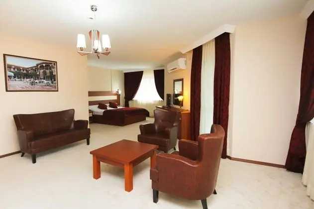 Standart Oda, Şehir Manzaralı