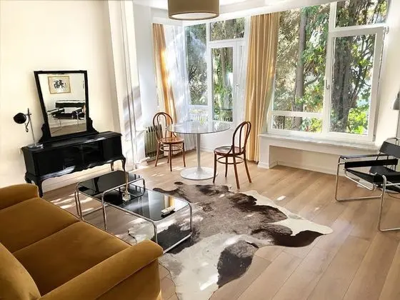 City Room