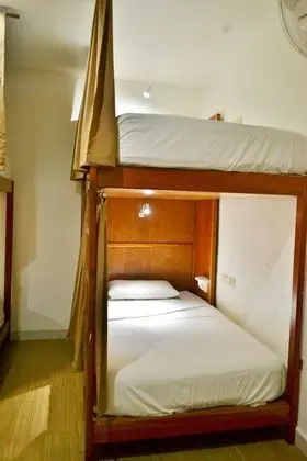 Basic Ortak Ranzalı Oda