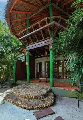 Family Room with Garden View