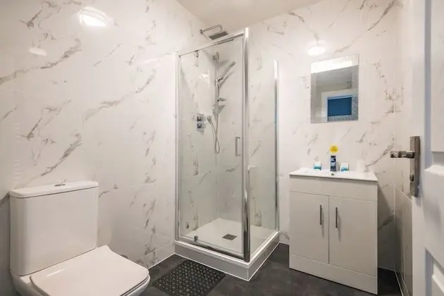 İki Ayrı Yataklı Oda, Özel Banyo