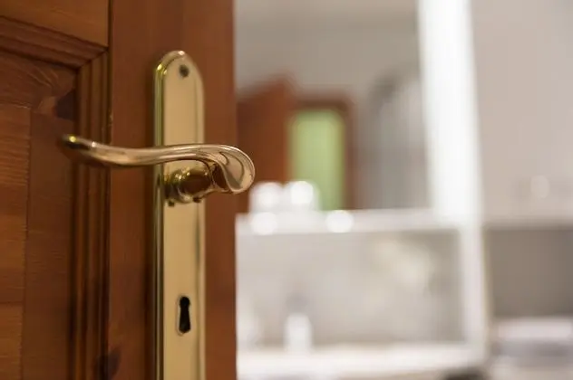 Comfort Tek Büyük Yataklı Oda