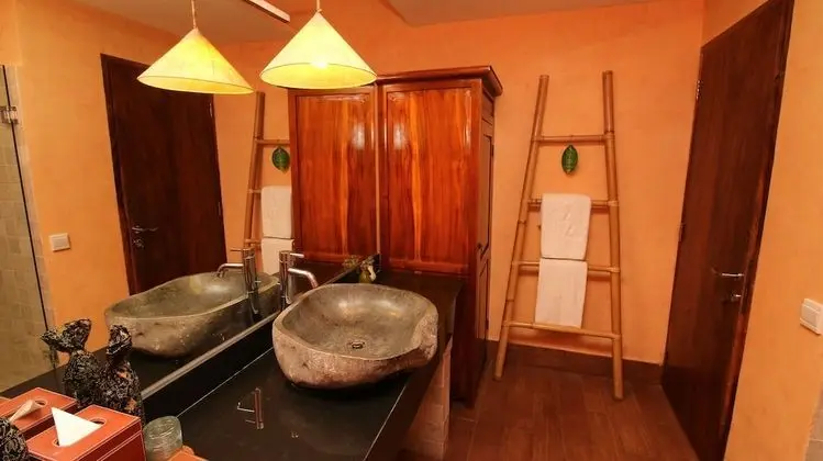 Temple View Suite