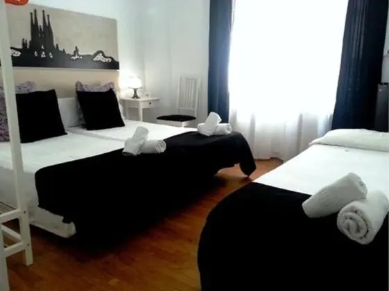 Üç Kişilik Oda, Banyolu/Duşlu