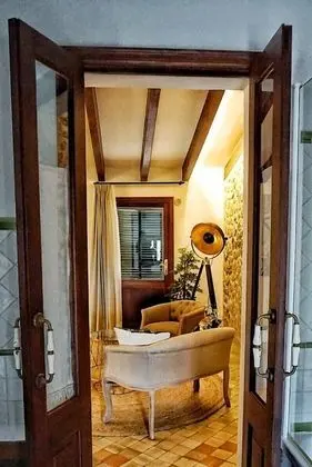 Premium Tek Büyük Yataklı Oda