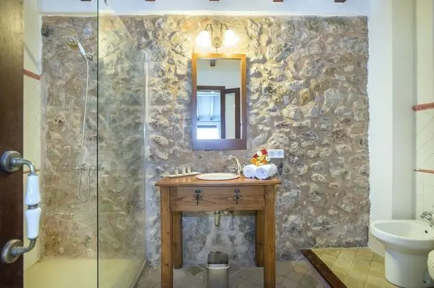 Premium Tek Büyük Yataklı Oda