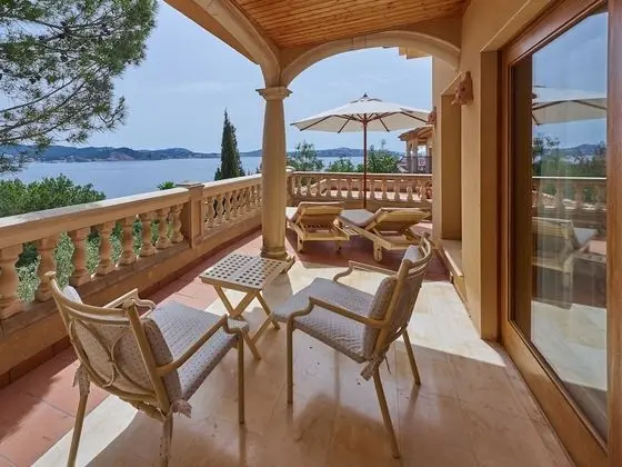 Deluxe Tek Büyük Yataklı Oda, 1 En Büyük (King) Boy Yatak, Deniz Manzaralı, Ek Bina