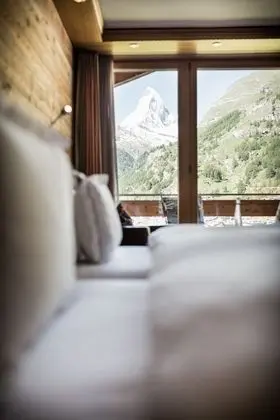 Tek Büyük Yataklı Oda, Balkon (Style)