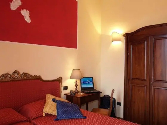 Standard Tek Büyük Yataklı Oda, Banyolu/Duşlu, Avlu Manzaralı