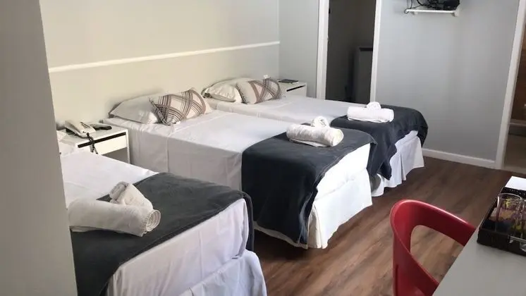 Standard Üç Kişilik Oda, 3 Tek Kişilik Yatak