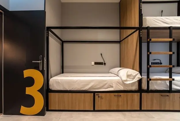 Ortak Ranzalı Oda, Karma Ranzalı Oda (1 bed in a 4-Bed Dormitory Room)