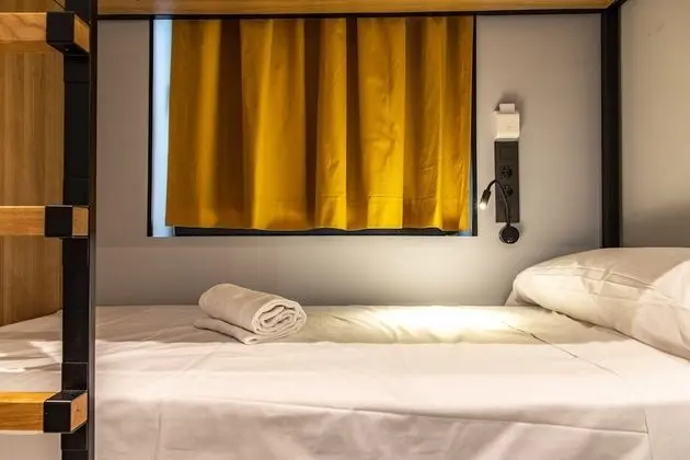 Ortak Ranzalı Oda, Karma Ranzalı Oda (1 bed in a 4-Bed Dormitory Room)