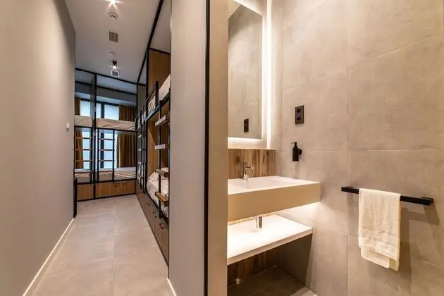 Ortak Ranzalı Oda, Karma Ranzalı Oda (1 bed in a 8-Bed Dormitory Room)