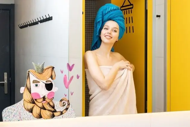 Ortak Ranzalı Oda, Karma Ranzalı Oda, Ortak Banyo