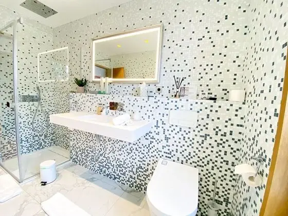Luxury Tek Büyük Yataklı Oda