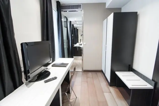 Basic Tek Büyük Yataklı Oda