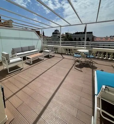 Superior Oda, Teras, Şehir Manzaralı