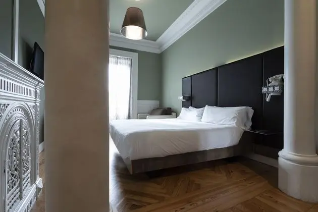 Tek Büyük Yataklı Oda, Şehir Manzaralı