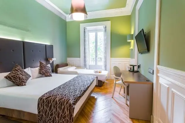 Tek Büyük Yataklı Oda, Şehir Manzaralı