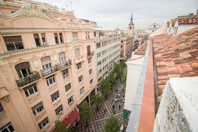 Superior Oda, Teras (Puerta del Sol View)