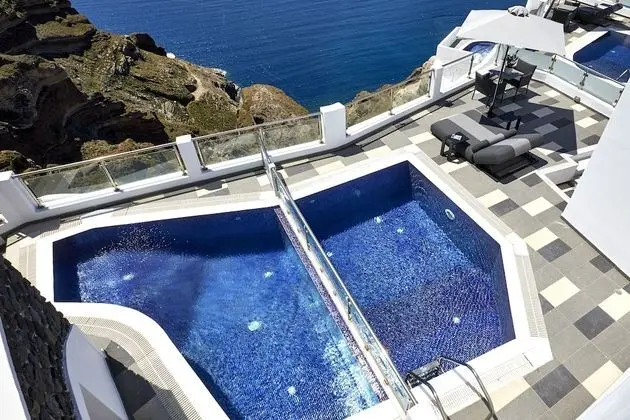 Honeymoon Suite, Sea View (Heated Private Pool)