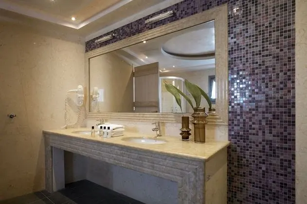 Honeymoon Suite, Sea View (Heated Private Pool)