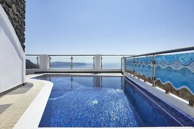 Honeymoon Suite, Sea View (Heated Private Pool)