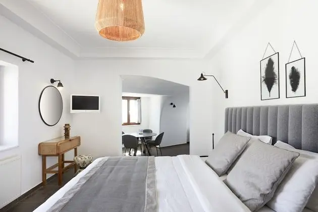 Honeymoon Suite, Sea View (Heated Private Pool)