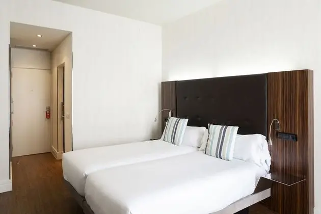 Superior Tek Büyük Yataklı Oda, Balkon, Deniz Manzaralı