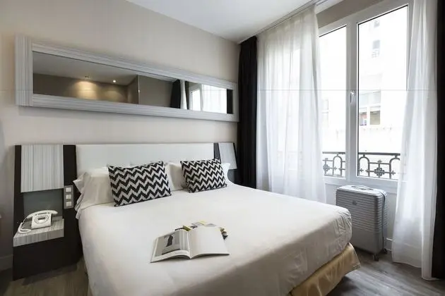 Tek Büyük Yataklı Oda, Teras