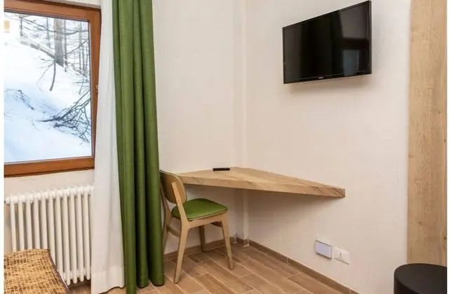 Comfort Tek Büyük veya İki Ayrı Yataklı Oda