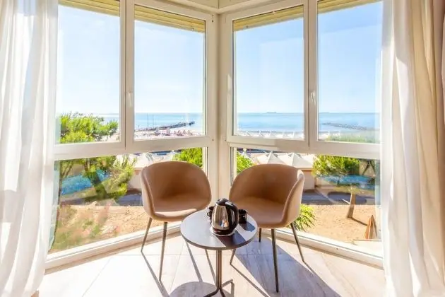 Deluxe Tek Büyük Yataklı Oda, Deniz Manzaralı