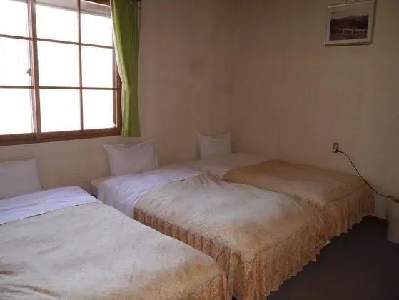 Family Oda, Ortak Banyo, Dağ Manzaralı