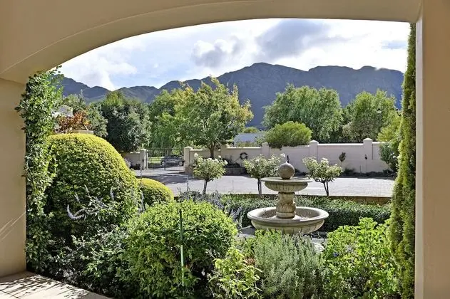 Romantic Kır Evi