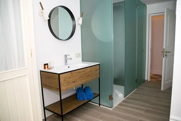 Deluxe Tek Büyük veya İki Ayrı Yataklı Oda