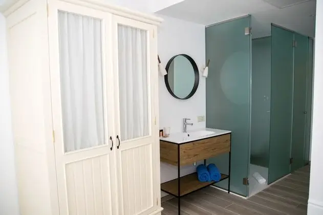 Deluxe Tek Büyük veya İki Ayrı Yataklı Oda