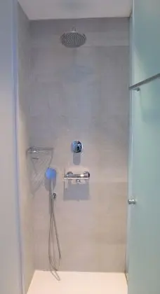 Superior Tek Büyük veya İki Ayrı Yataklı Oda