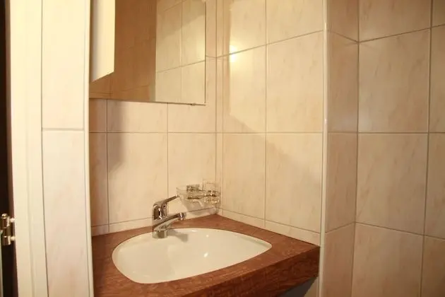 Economy Tek Kişilik Oda, Ortak Banyo