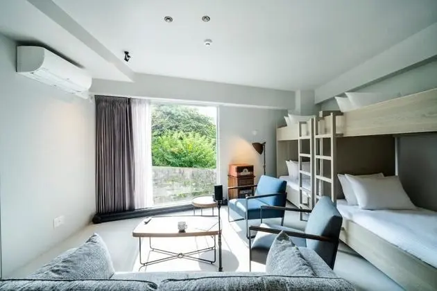 Design Dört Kişilik Oda, Birden Çok Yatak, Sigara İçilmez, Bahçe Manzaralı