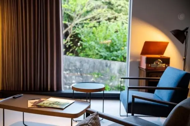 Design Dört Kişilik Oda, Birden Çok Yatak, Sigara İçilmez, Bahçe Manzaralı