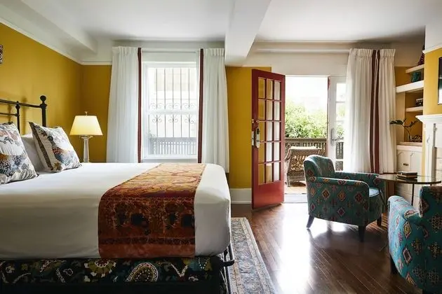 Deluxe Stüdyo Süit