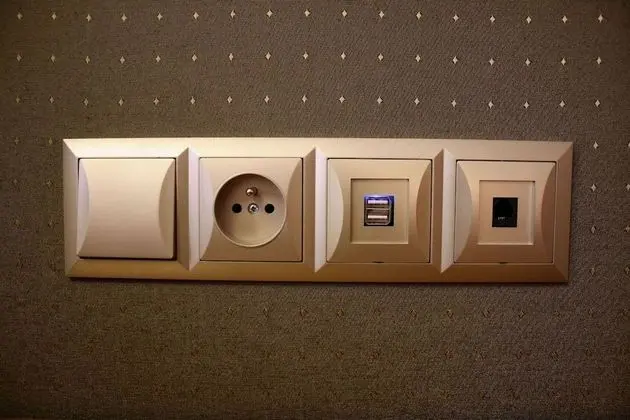 Comfort Tek Büyük Yataklı Oda, Özel Banyo, Şehir Manzaralı (Air conditioning)