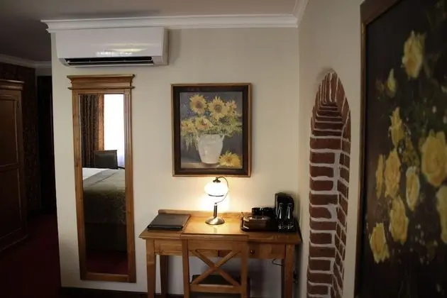 Comfort Tek Büyük Yataklı Oda, Özel Banyo, Şehir Manzaralı (Air conditioning)
