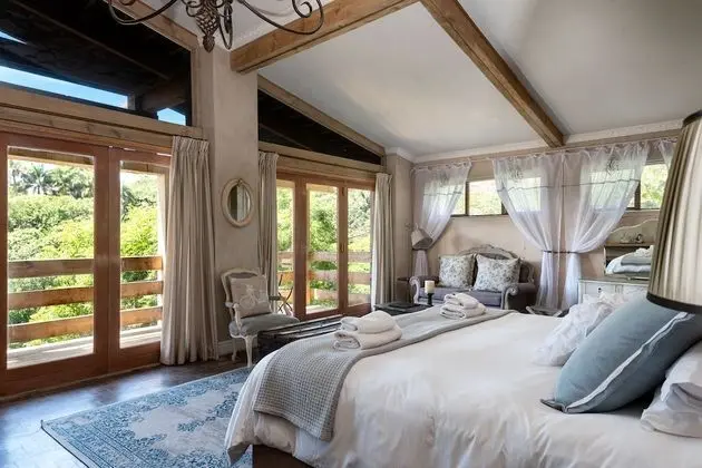 Luxury suite