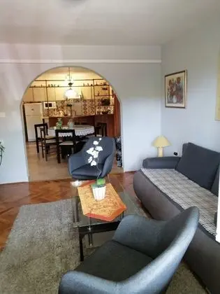 Apart Daire (Petra - Apartments with parking - A2()