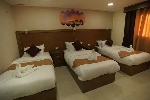 Deluxe Üç Kişilik Oda